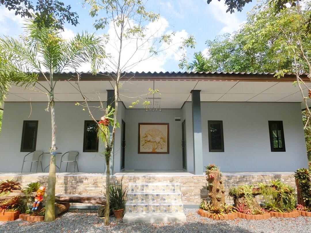 大房子度假村 达叻府 外观 照片